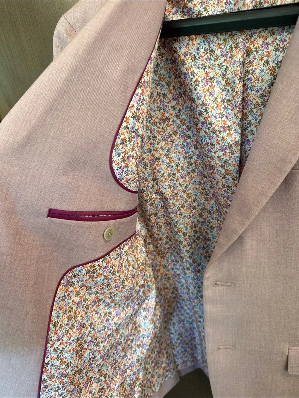 Egara Pale Pink Men's Sport Coat with Floral Lining